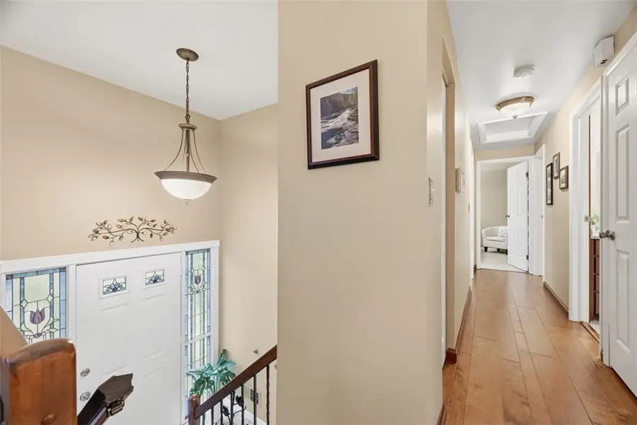 148 Carriage Hill Road, Glenshaw, PA 15116 - Image #2