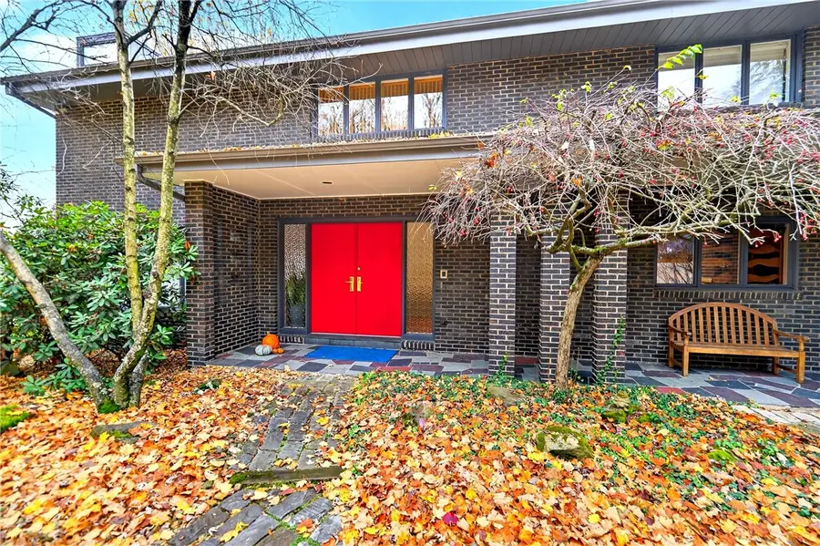 1526 Vermont Ave, White Oak, PA 15131 - Image #2