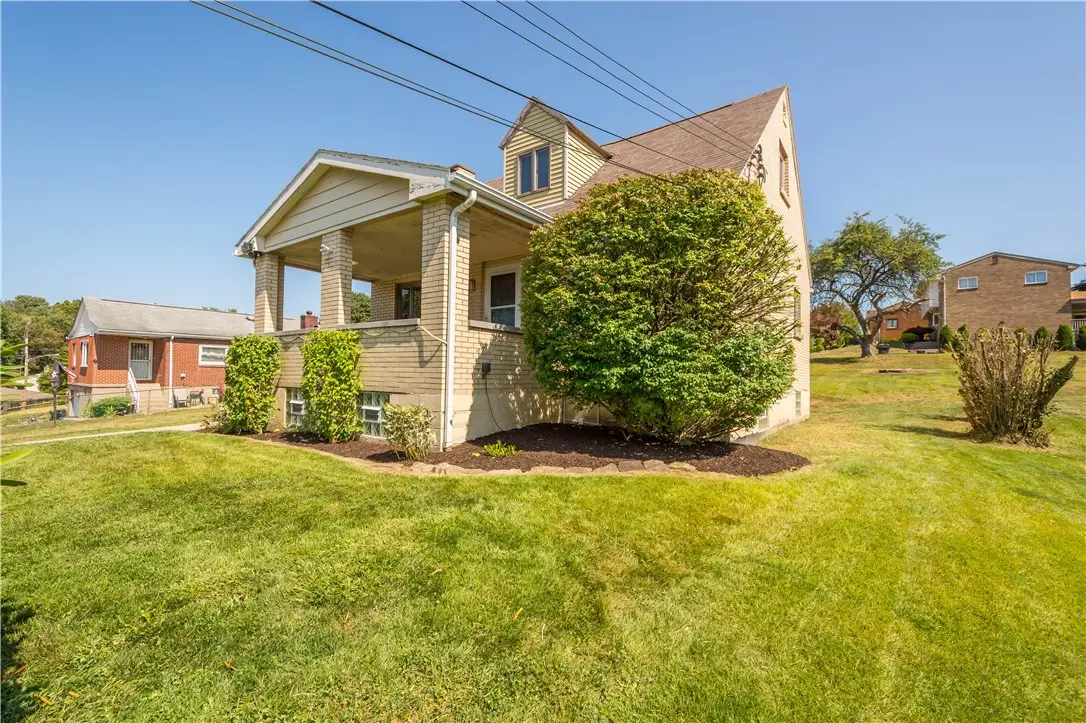 215 Pinchtown Road, Baldwin, PA 15236 - Image #1