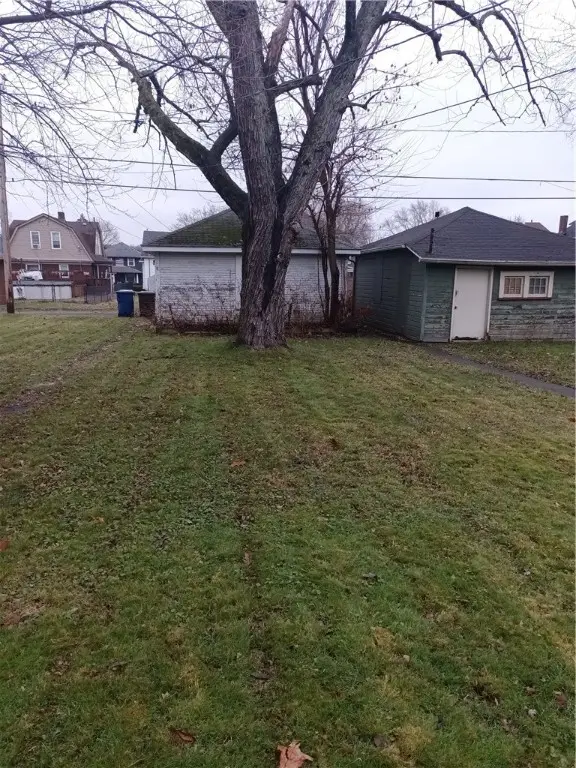 269 Baldwin Ave, Sharon, PA 16146 - Image #3