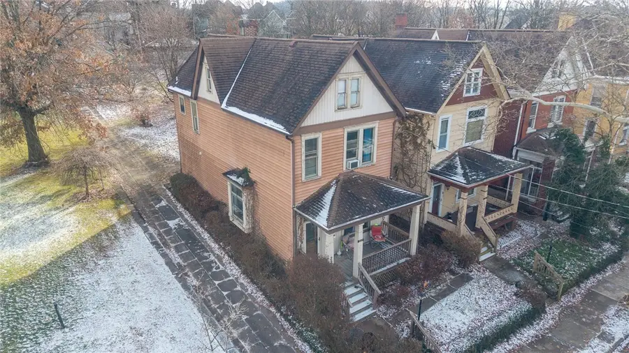 222 N 2nd St, Jeannette, PA 15644 - Image #2