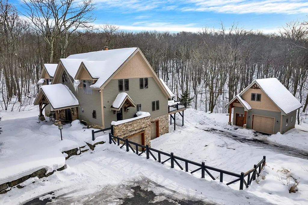 316 Cinnamon Fern Dr, Donegal Township, PA 15501 - Image #1