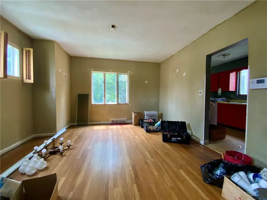 1109 Progress St, McKees Rocks, PA 15136 - Image #3