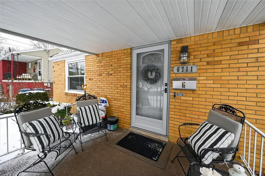 6711 E Barivista Dr, Penn Hills Township, PA 15147 - Image #3