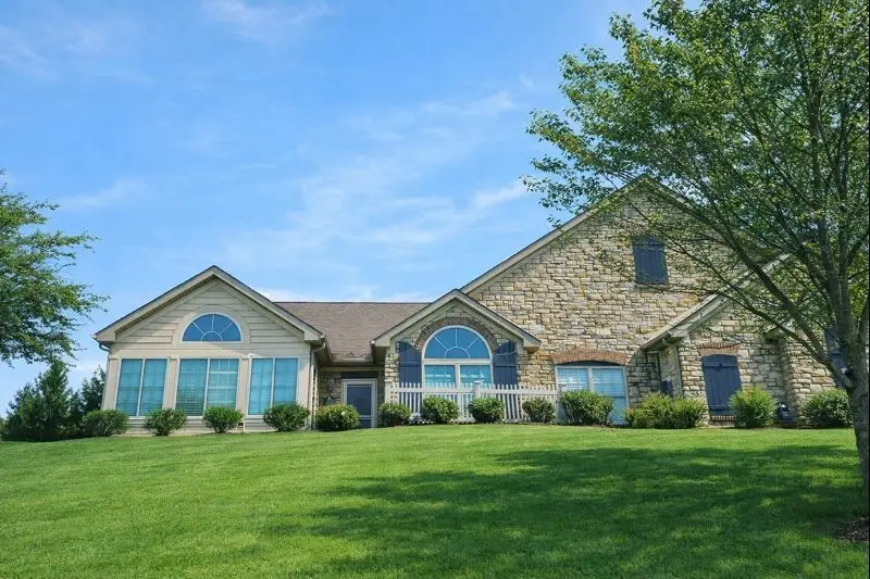 252 Fair Meadow Drive, Chartiers, PA 15301 - Image #2