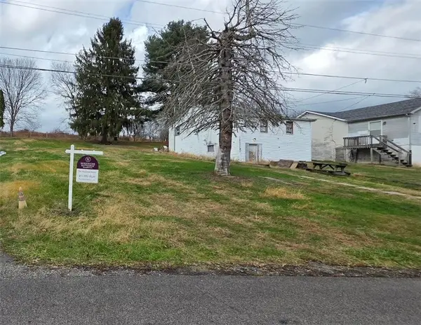 112 Mancha St, Eighty Four, PA 15330