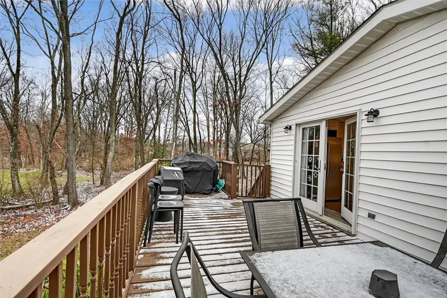 2589 Stone Chip Dr, Hampton, PA 15101 - Image #3