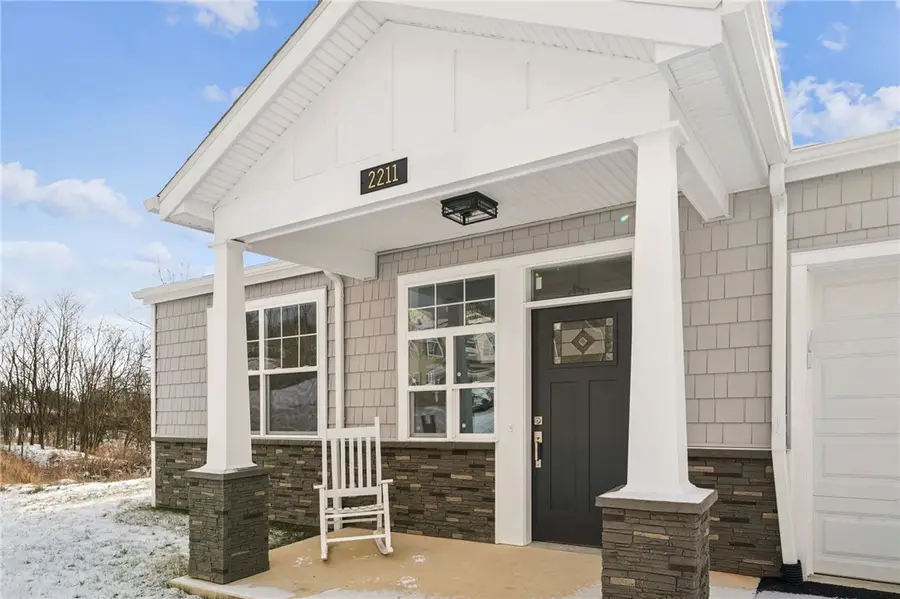 2211 Lebanon Dr, McKeesport, PA 15135 - #2