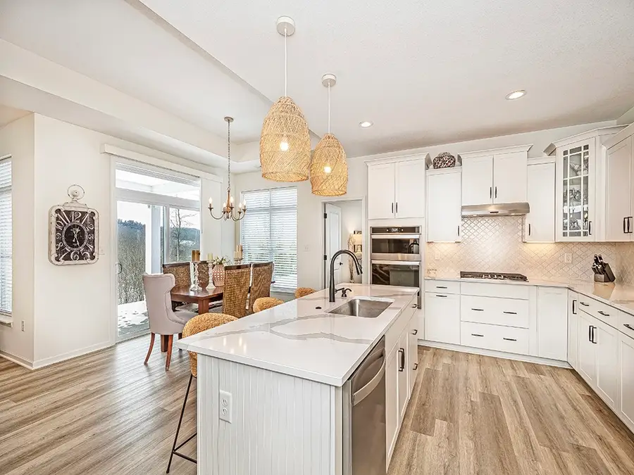 4243 Hawthorn Drive, South Park, PA 15129 - Image #3