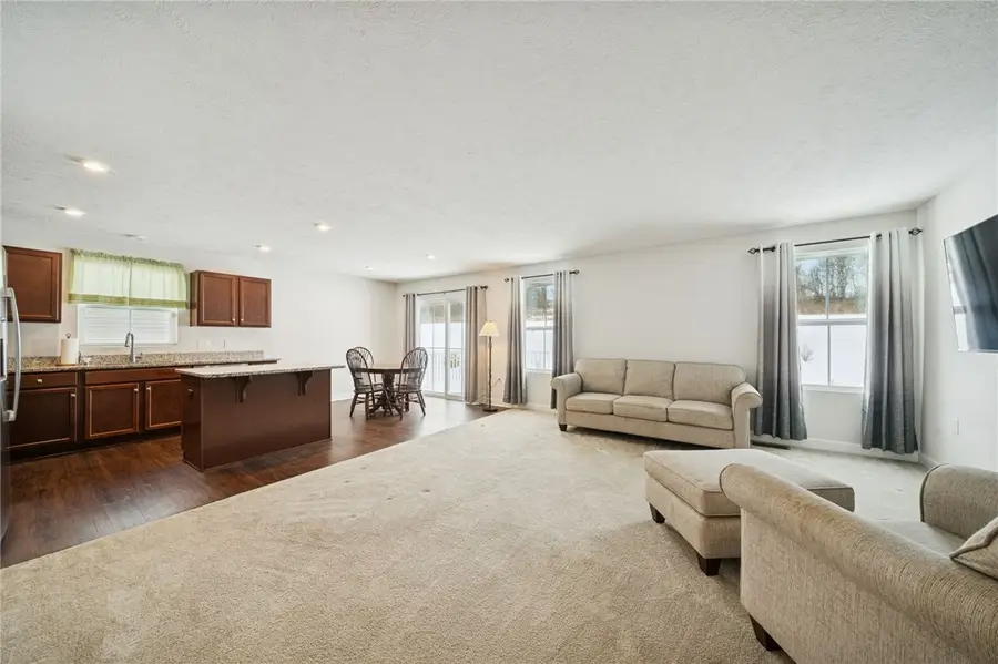 1021 Moria Ct, Claridge, PA 15623 - Image #2