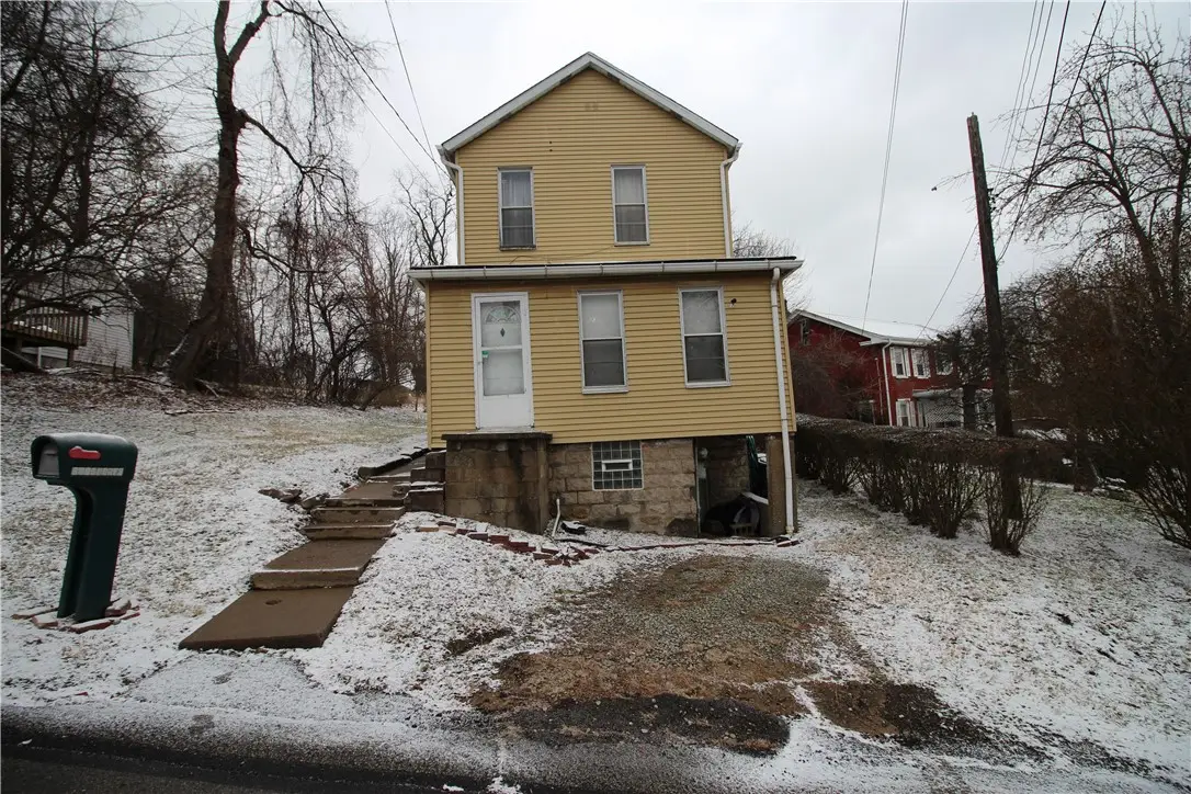 645 Illinois Ave, Braddock Hills, PA 15221 - Image #1