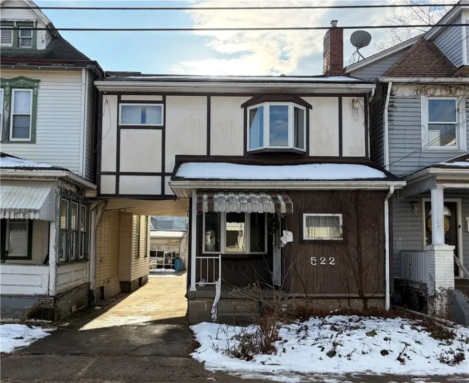 522 E 3rd Ave, Tarentum, PA 15084 - Image #1