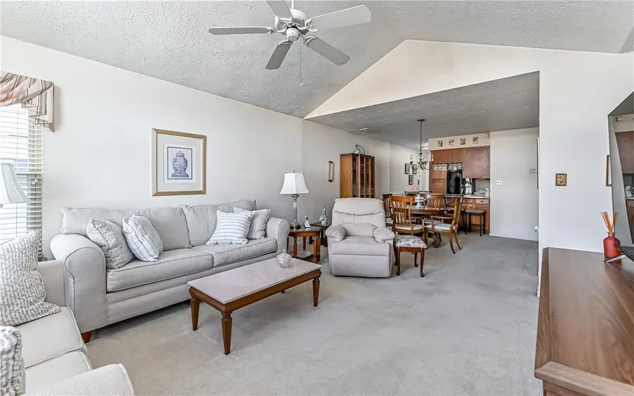 5138 Polo Fields Dr, Hampton, PA 15044 - Image #3