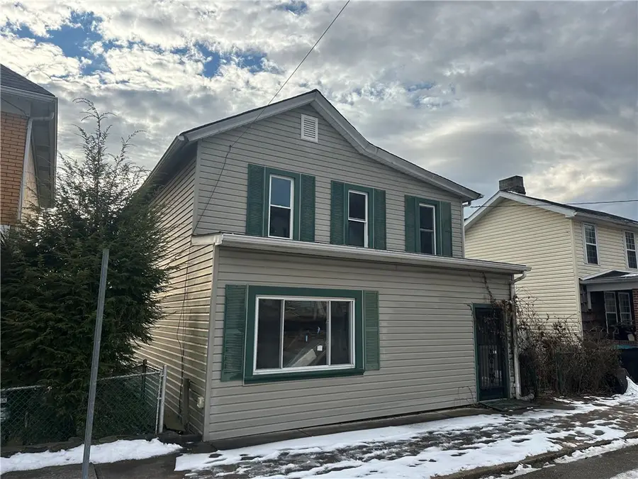 305 W 9th Avenue, Tarentum, PA 15084 - Image #2