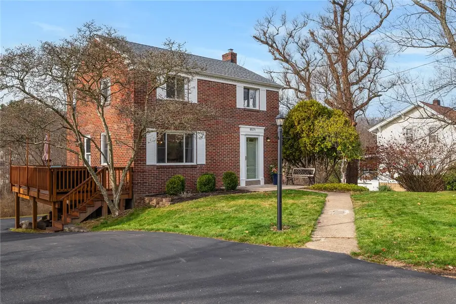 9571 Harmony Drive, McCandless, PA 15237 - Image #2