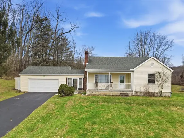 123 Wampum Rd, Big Beaver, PA 16157