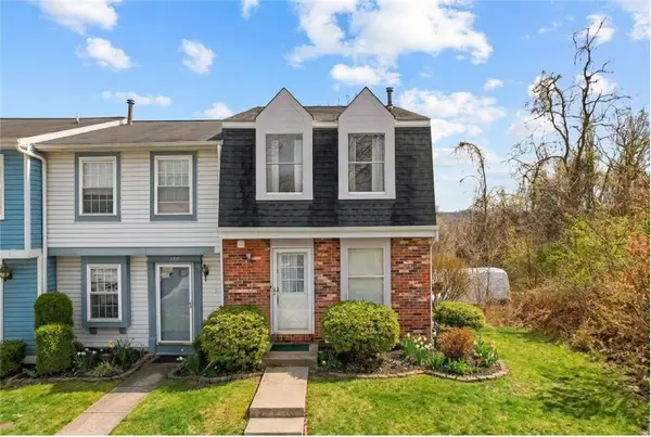 220 Olde Orchard Drive, South Fayette, PA 15017