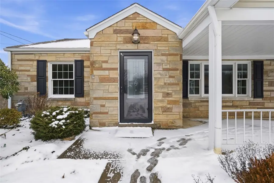 268 Coraopolis Road, Robinson Township, PA 15108 - Image #2