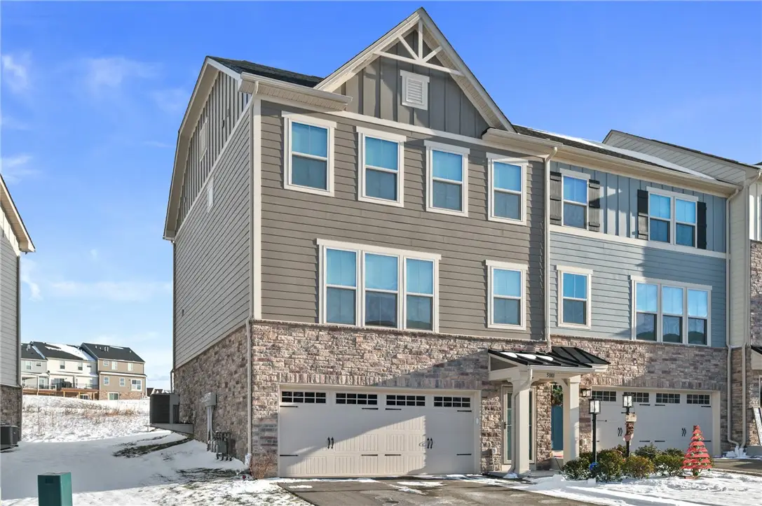 5001 Lampl Ln, Penn Township, PA 15644 - Image #1