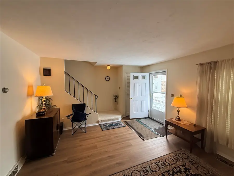 85 E Oak Street #6, White, PA 15701 - Image #3