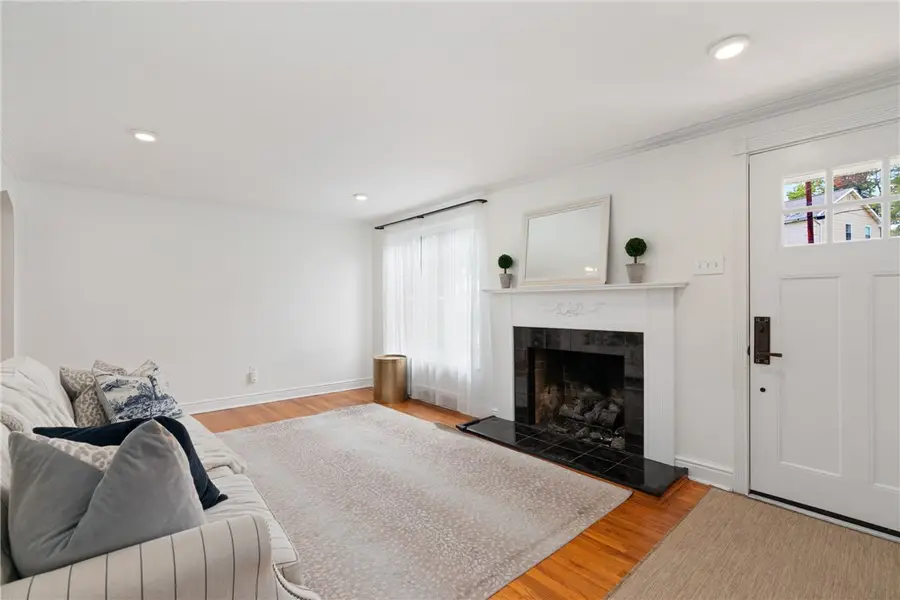 114 Marlboro Rd, Ohara Township, PA 15238 - Image #3