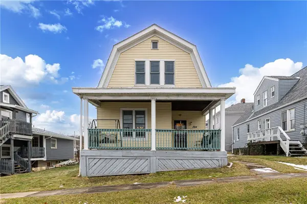 324 Wood St, California, PA 15419