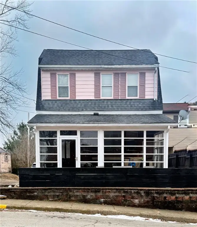 389 Webster St, Rochester, PA 15074 - Image #1