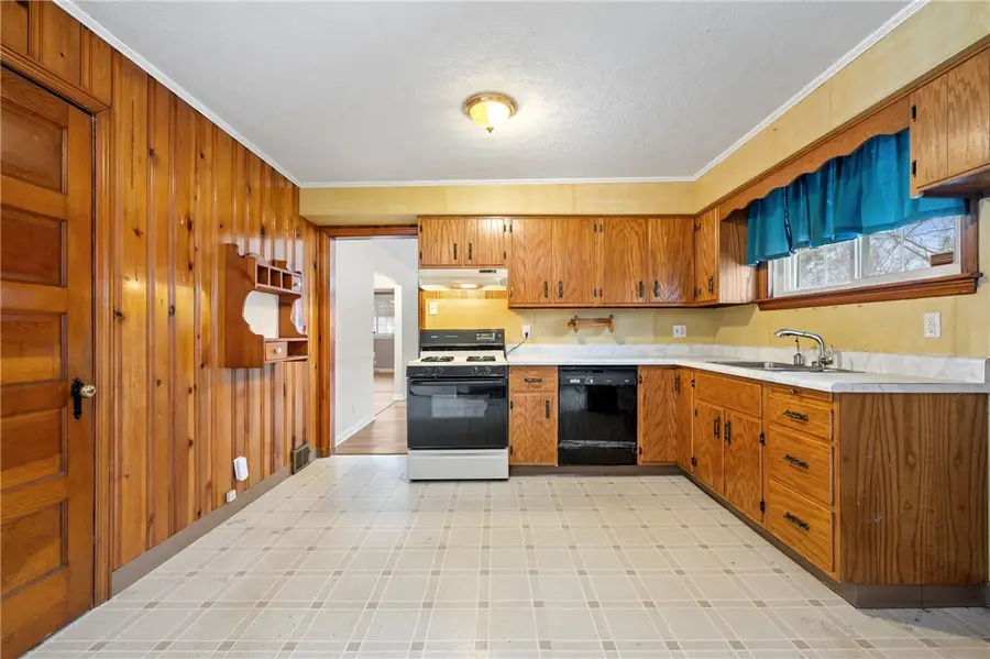 138 Rama Rd, Chippewa, PA 15010 - Image #3