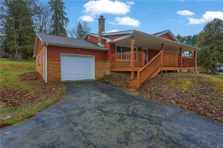 138 Crissinger, Hempfield, PA 15601 - Image #2