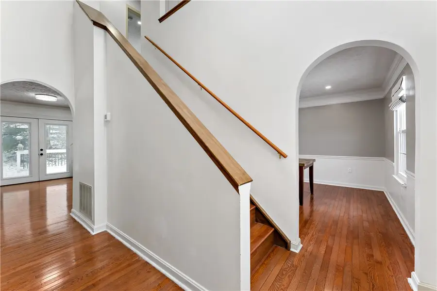 3360 Lenox Dr, Indiana Township, PA 15238 - Image #2