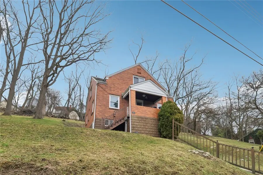 328 Park Dr, Canonsburg, PA 15317 - Image #2
