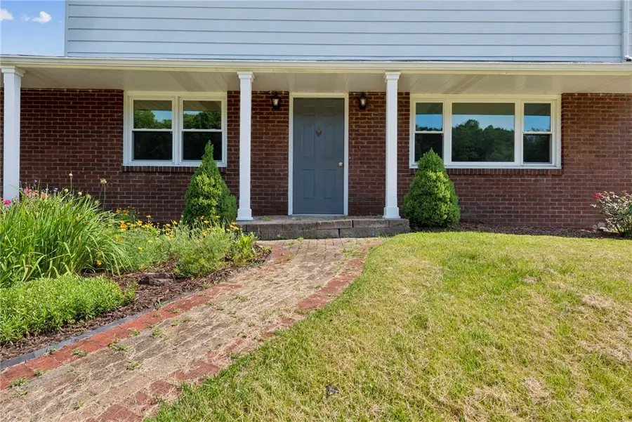 359 Meadow Spring Rd, Unity, PA 15650 - Image #2