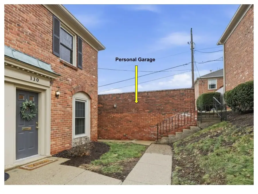 130 Jamestown Ct, Scott Township, PA 15216 - Image #3