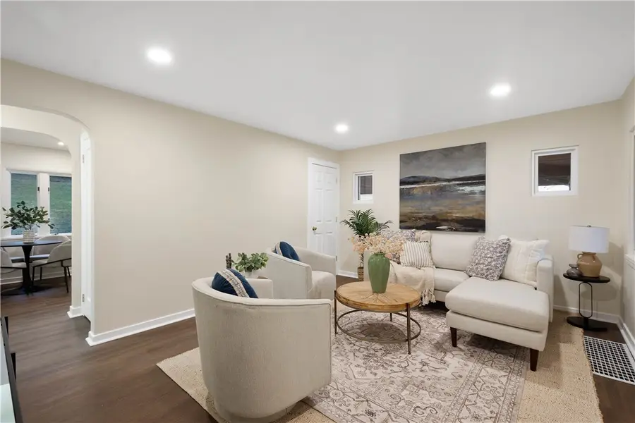 5617 Saltsburg Rd, Verona, PA 15147 - Image #3