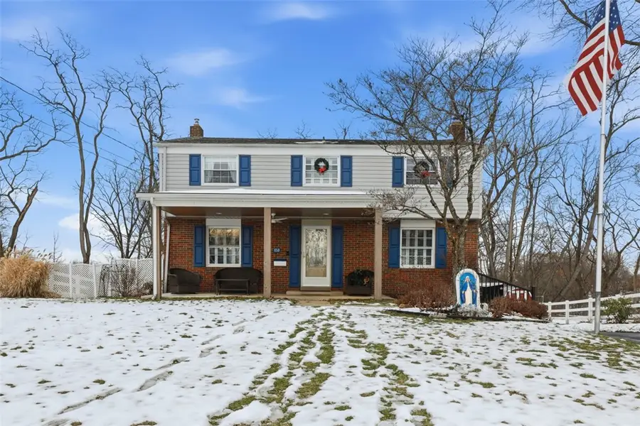 650 Galway Dr, Bethel Park, PA 15102 - Image #2