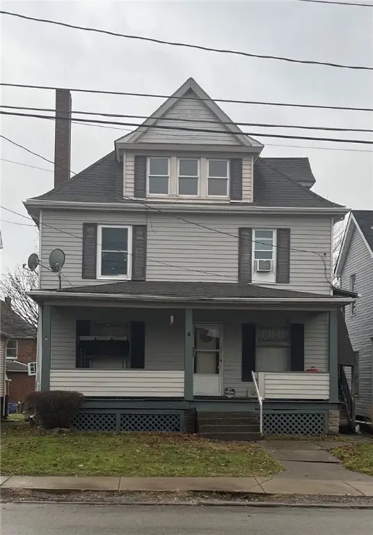 224 Fourth Street, Ellwood City, PA 16117