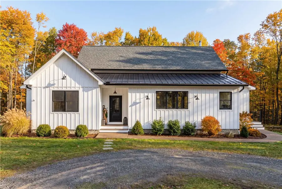 103 Silver Oak Ln, Newtown Township, PA 16057 - Image #3