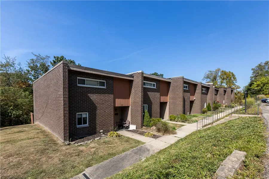 104 Rivermont Ct, Harmar, PA 15024 - Image #2