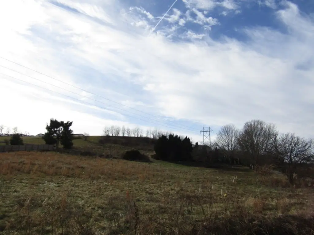 213 Bauer Ln, East Huntingdon, PA 15683 - Image #1