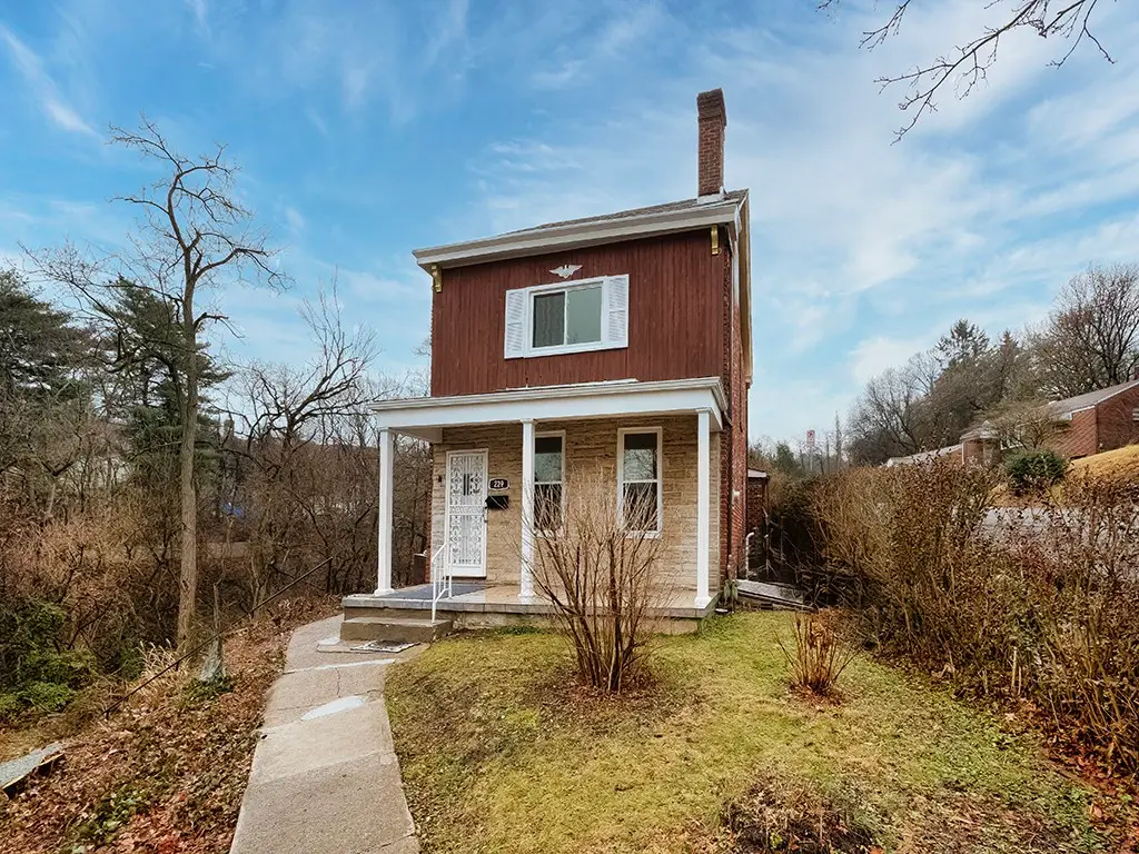 229 Copperfield Ave, Pittsburgh, PA 15210 - Image #1