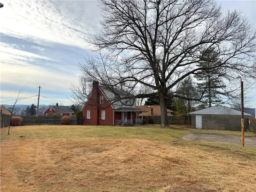 591 Virginia Ave, Ambridge, PA 15003 - Image #2