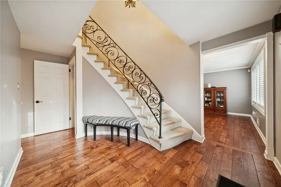 1229 Holy Cross Dr, Monroeville, PA 15146 - Image #2