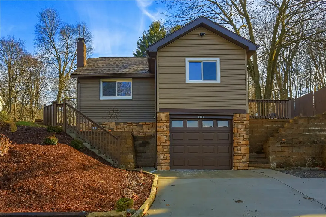 155 Dutch Town Rd, Oak Hills, PA 16002 - Image #1