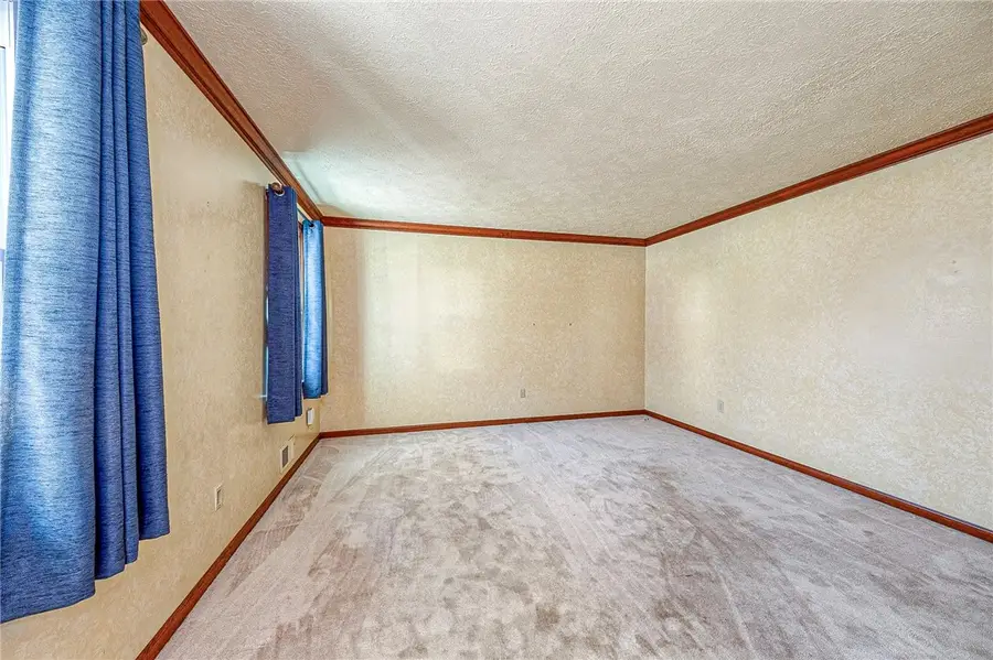 4204 Summervale Drive, Murrysville, PA 15668 - Image #3