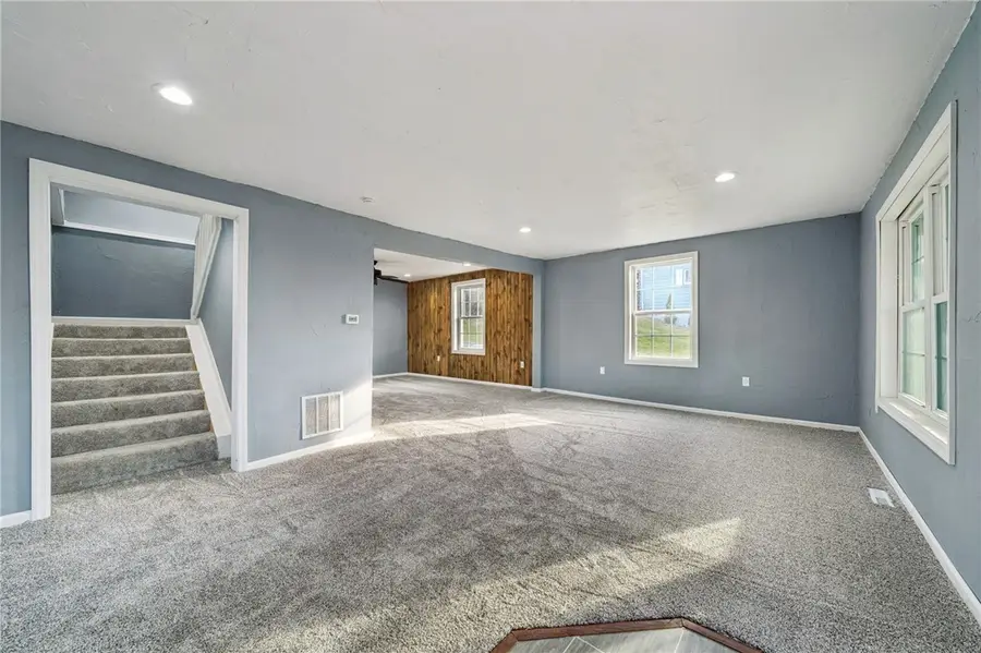 148 Sycamore St, Wendel, PA 15642 - Image #3