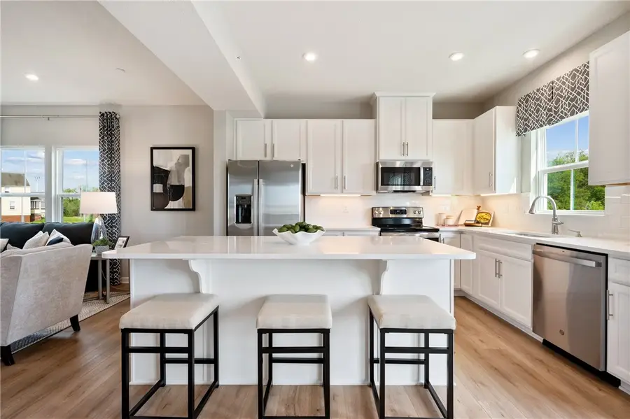 400 Greenwood Drive, North Strabane Township, PA 15317 - Image #2