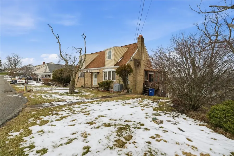 51 Revo Rd, Baldwin, PA 15236 - Image #2