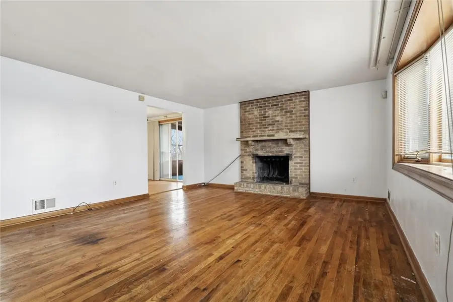 51 Revo Rd, Baldwin, PA 15236 - Image #3