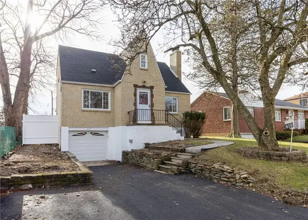 415 Charlotte Dr, Baldwin Boro, PA 15236