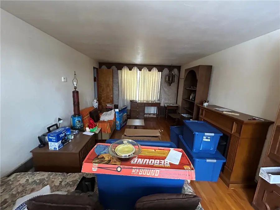 3931 Frederick St, Castle Shannon, PA 15234 - Image #3